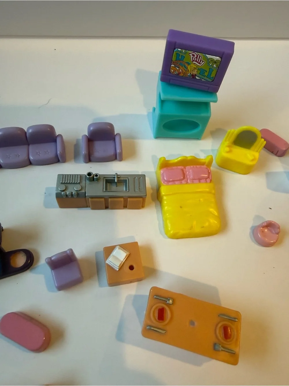 Vintage Polly Pocket furniture lot
